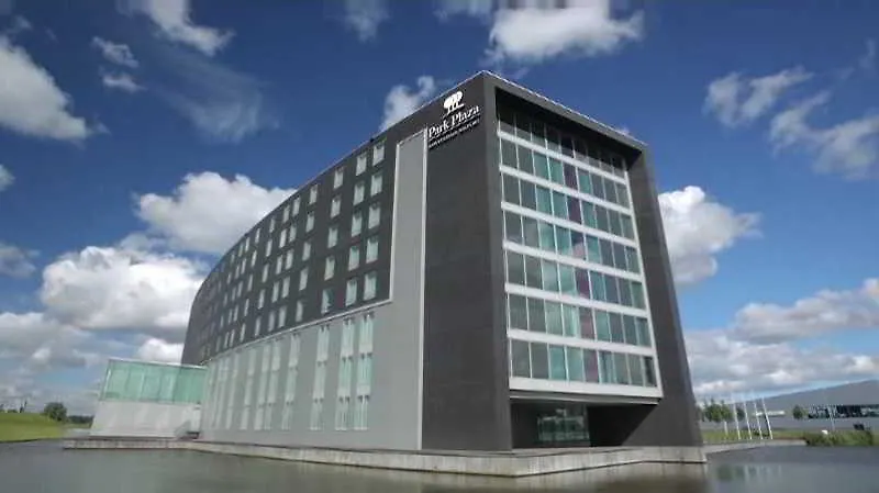 Park Plaza Amsterdam Airport Hotel Lijnden 4*,  Netherlands