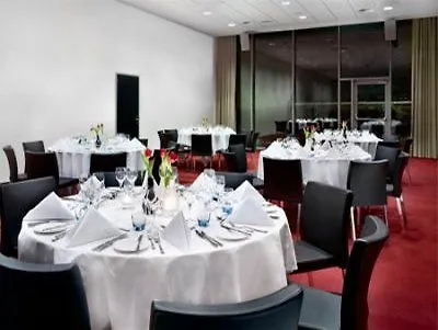 Park Plaza Amsterdam Airport Hotel Lijnden 4*,  Netherlands